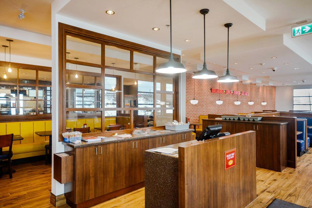 Sandman Signature St. John'S Hotel ภายนอก รูปภาพ